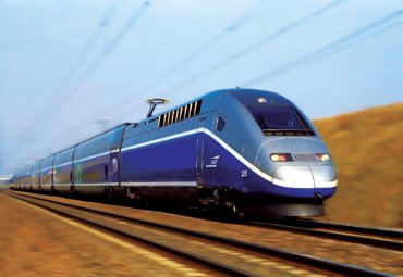 Académico español ofreció proyecto de tren rápido que uniría a Viña del Mar y Santiago en media hora - Foto 1