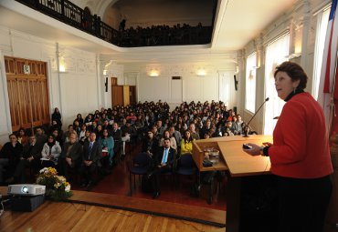 Directora de OEI en Chile inauguró Año Académico de la Escuela de Pedagogía - Foto 3