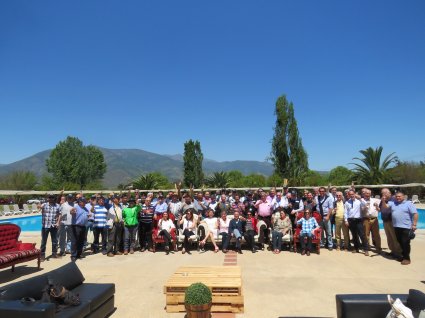 En Olmué se realizó tradicional encuentro de ex alumnos de la Escuela de Ingeniería Mecánica - Foto 1