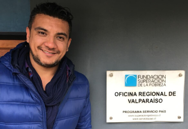 Francisco Valdivia: Desarrollo profesional al servicio de las comunidades