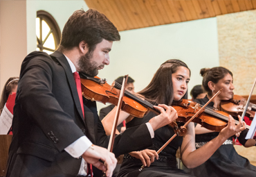 Orquesta de Cámara PUCV realiza concierto en Santuario de Schöenstatt