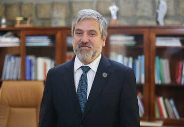 Rector Diego Durán es elegido como nuevo presidente de la Red G9