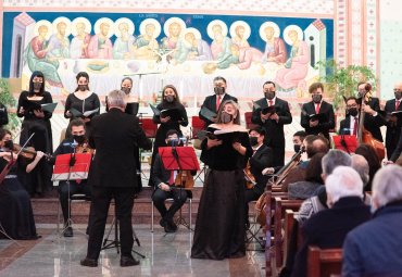 Orquesta Clásica y Coro de Cámara PUCV realizaron conciertos de Semana Santa - Foto 4