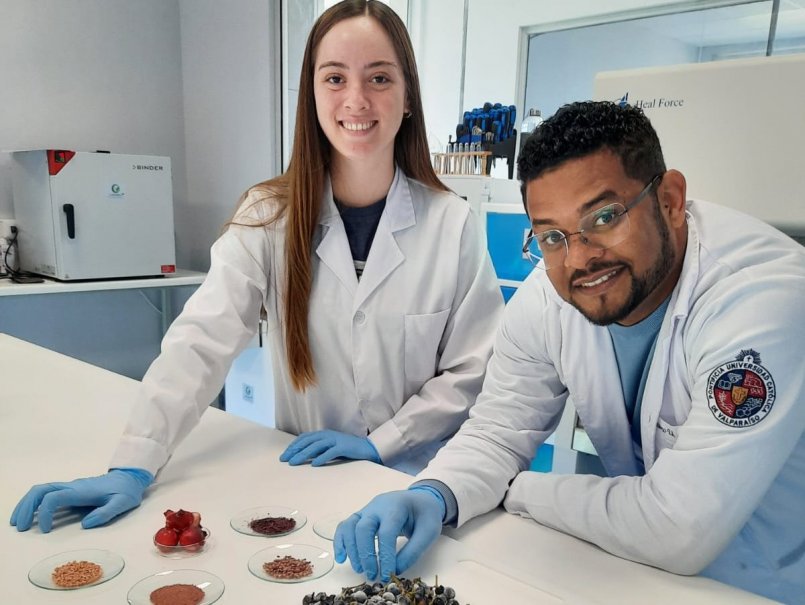 Nuevo bioplástico creado en la PUCV cambiará la forma de envasar proteínas animales