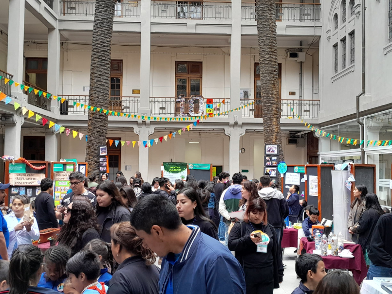 Feria de ciencia y tecnología escolar PUCV celebró su décima edición en Casa Central