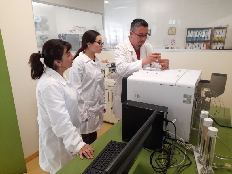 Concordancia: Instituto de Química adquiere moderno equipamiento para su Laboratorio de Servicios Analíticos