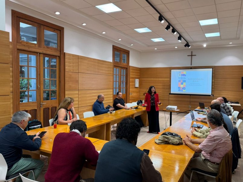 Universidad fortalece reflexión sobre Inteligencia Artificial en el marco de su Modelo Educativo