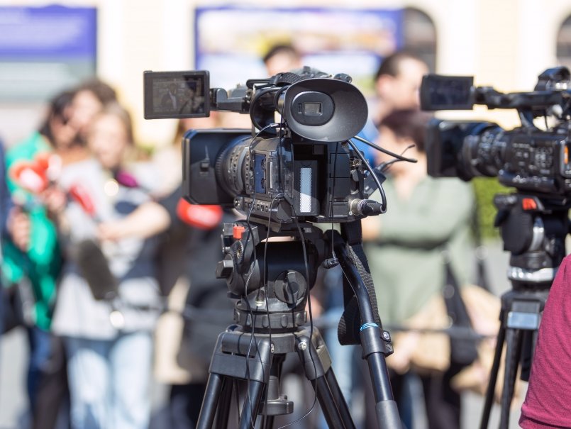 Informe revela consumo de noticias más incidental, fragmentado y con nuevos actores informativos