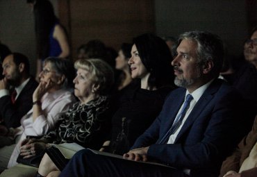 A sala llena se estrenó el largometraje “La Recta Provincia" de Raúl Ruiz