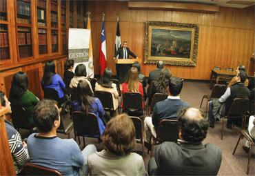 30 estudiantes asisten a la inauguración del Año Académico de Magíster en Gestión