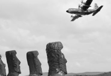 Presentación del libro “Iorana & Goodbye: Una base yanqui en Rapa Nui”