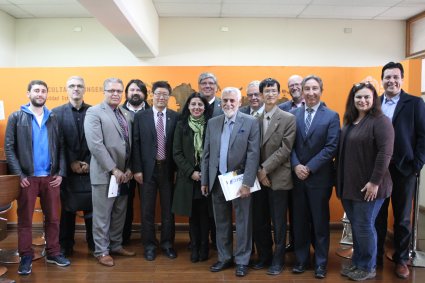 Representantes de consorcio de universidades canadienses visitaron la Facultad de Ingeniería de la PUCV