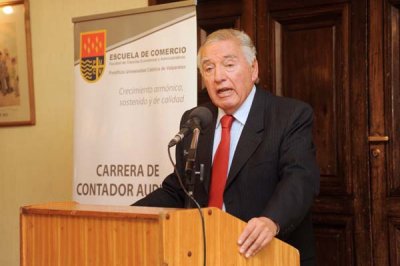 Misa en honor a profesor Alvaro Benavides Cubillos