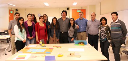 Taller de Design Thinking contó con la participación de 15 profesionales de distintas Unidades académicas de la PUCV