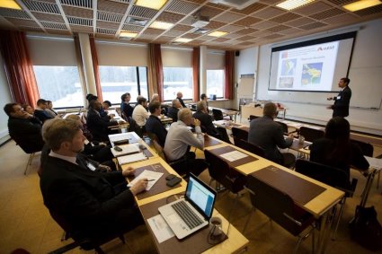Profesor de la Escuela de Ingeniería en Construcción visitó la Aalto University de Finlandia en el marco del Concurso de Vinculación Académica Internacional de Ingeniería 2030