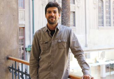 Dr. Gabriel Martos: “Me parece fundamental que la PUCV apoye a los investigadores jóvenes”