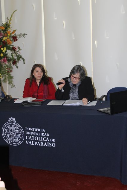 Escuela de Trabajo Social de la PUCV organizó conferencia sobre la reconceptualización del Trabajo Social en Chile y América Latina.