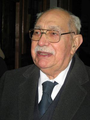 Se conmemoran 8 años del fallecimiento del ex rector Arturo Zavala