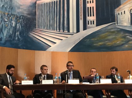 Profesor Álvaro Vidal participa en Congreso sobre Derecho de Daños y de los Contratos en Argentina