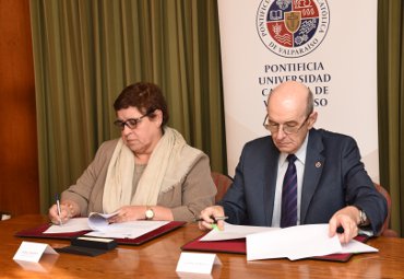 Católica de Valparaíso suscribe convenio de colaboración con el Servicio de Impuestos Internos