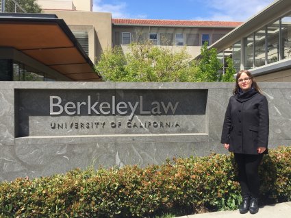 Profesora Laura Mayer realiza estancia de investigación en Universidad de Berkeley