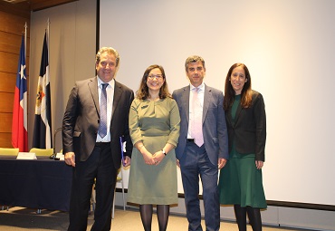 Facultad de Derecho realizó seminario sobre cumplimiento normativo y sostenibilidad en las empresas