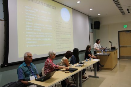 Docentes de la Escuela de Periodismo presentan diagnóstico de equidad y perspectiva de género en las universidades chilenas en congreso internacional