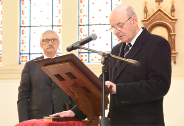 Profesor Claudio Elórtegui juró como rector de la PUCV por los próximos cuatro años