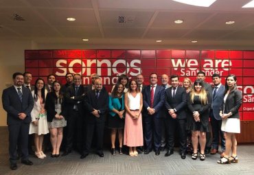 Alumnos y Académicos de Magister en Banca y Mercados Financieros disfrutaron de estancia formativa en Madrid