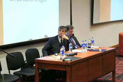 Profesor Raúl Núñez participa en las XL Jornadas Internacionales de Derecho Penal en Colombia