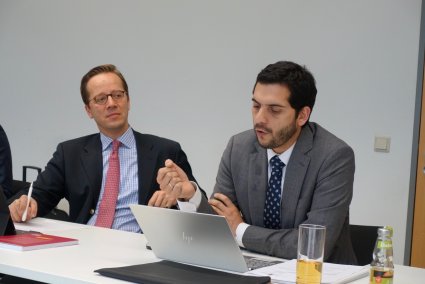 Profesores de Derecho Civil participan en actividades académicas en Universidades de Oxford y Hamburgo