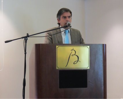 Profesor Adolfo Silva participa en Congreso Internacional de Derecho Privado en Uruguay