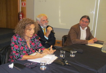 Destacado editor italiano realizó conferencia en la PUCV