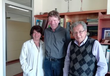 Dr. Jean-René Hamon visita el Instituto de Química