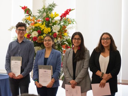 Vicerrectoría Académica entrega certificaciones a estudiantes que fueron parte del programa de "Formación de Ayudantes Avanzada"
