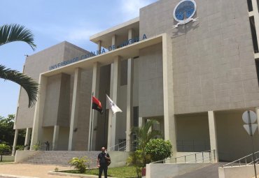 Angola y la EIC: académico visita Universidad Católica de Angola con miras a generar convenio de cooperación entre ambas Casas de Estudio