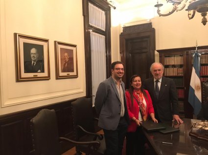 Derecho PUCV participa en creación de Cátedra Latinoamericana de Lenguaje Jurídico Claro
