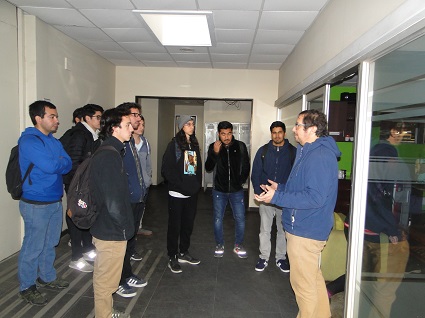 Alumnos de la asignatura de Sistemas de TV visitan Canal UCV