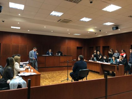 Profesor Jaime Vera encabeza simulacro de juicio oral en Argentina