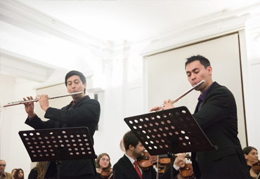 Violinista chileno-alemán Manuel Druminski y la Orquesta de Cámara PUCV brindaron concierto por el Día del Sagrado Corazón