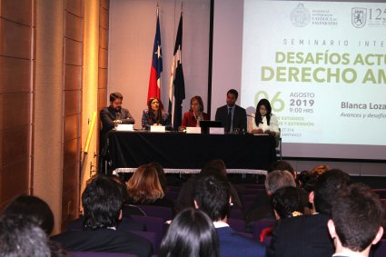 Cátedra de Derecho Público PUCV organiza seminario de Derecho Ambiental