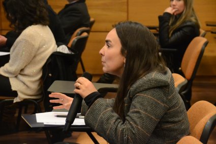 Diplomado en Gestión de Conflictos, Negociación y Mediación realiza seminario en la PUCV