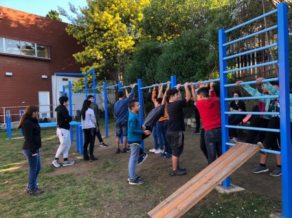 Escuela de Trabajo Social y Centro de Vacaciones Solidarias realizaron actividades durante vacaciones para niños y jóvenes de Barrio Puerto