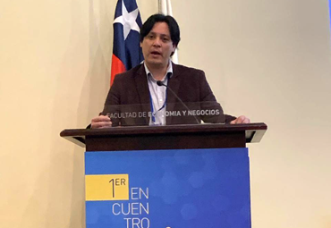 Iniciativa de la PUCV y de la Universidad de Talca reunió a investigadores en innovación de todo Chile