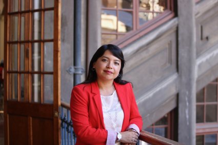 Profesora María Graciela Brantt Zumarán es la nueva decana de la Facultad de Derecho PUCV