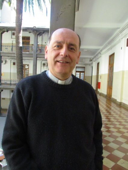 Doctor Gonzalo Bravo Álvarez asume como nuevo Decano de la Facultad Eclesiástica de Teología PUCV