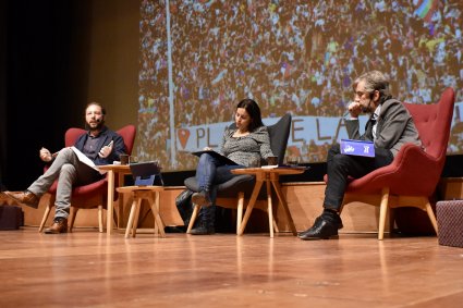 Profesores Charney y Viera participan en foro sobre la Constitución chilena y el nuevo Acuerdo por la Paz Social