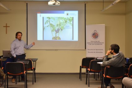 Profesor Ítalo Cuneo realiza seminario en el Doctorado en Ciencias Agroalimentarias