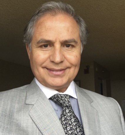 Profesor Juan Carlos Manríquez fue destacado en el ranking Best Lawyers