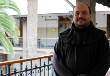Académico de la Facultad Eclesiástica de Teología investigó sobre la reflexión teológico litúrgico de las homilías de Monseñor Romero